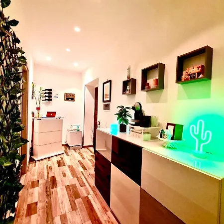 Cocorita Suites 住宿加早餐酒店 *