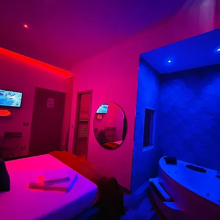Bed & Breakfast Cocorita Suites *