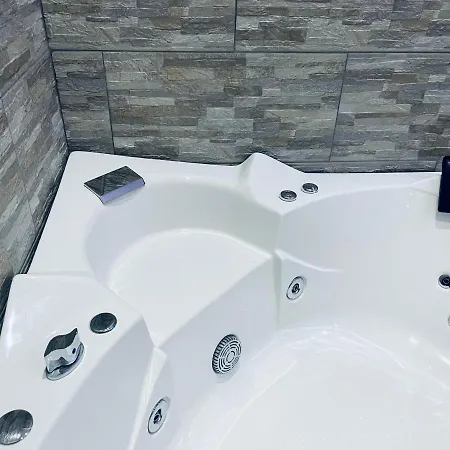 Cocorita Suites